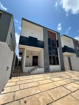 4bdrm House in East Airport for sale