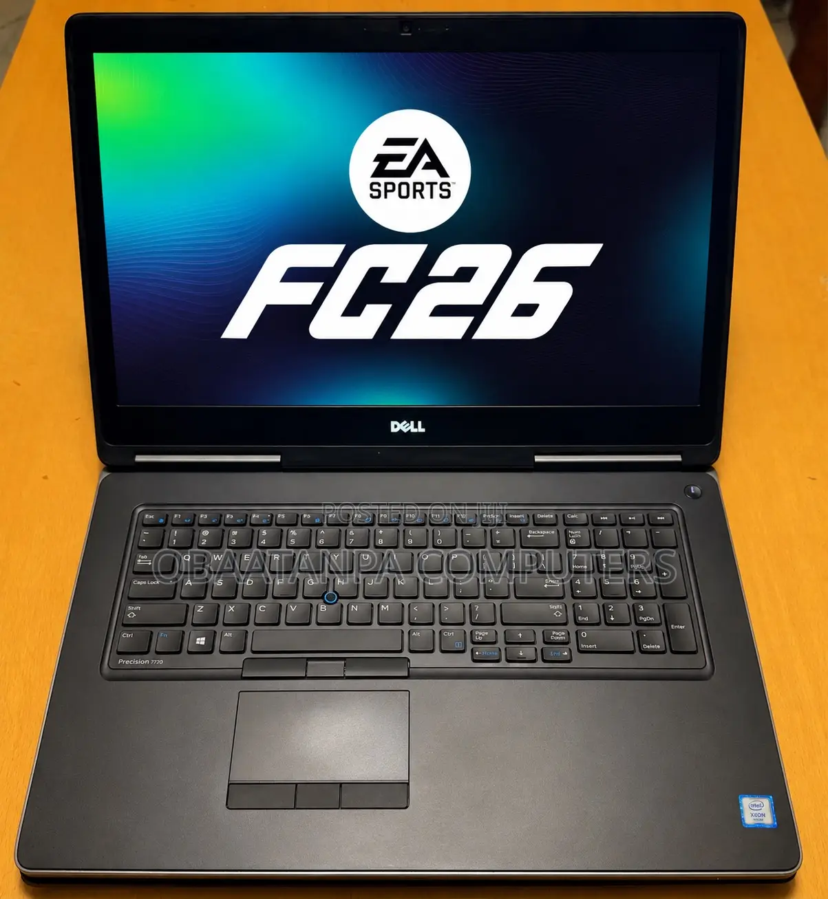 Laptop Dell Precision 17 7720 16GB Intel Xeon SSHD+SSD 256GB