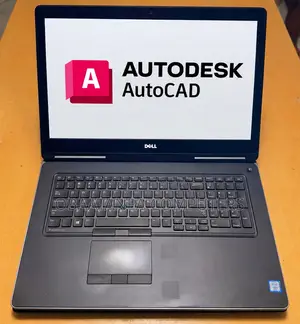 Laptop Dell Precision 17 7720 16GB Intel Xeon SSHD+SSD 256GB