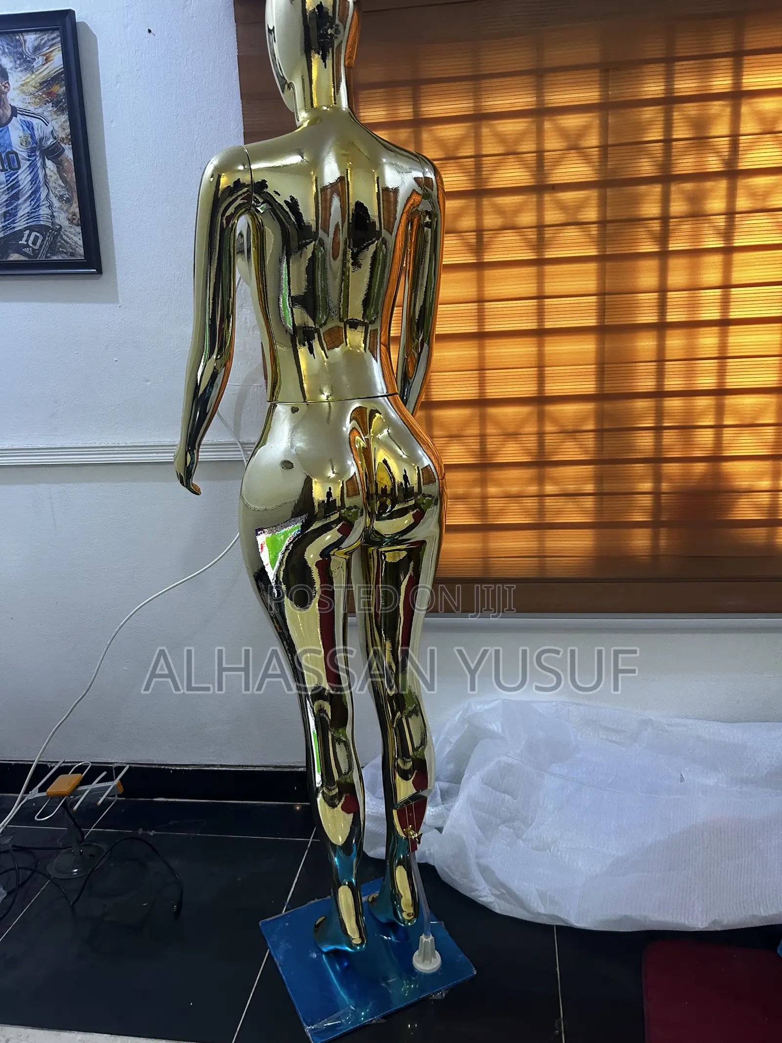 BBL Fiberglass Mannequin