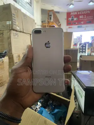 Apple iPhone 7 Plus 32 GB Silver