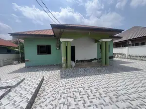 3bdrm House in Franko Properties, School Junction for rent