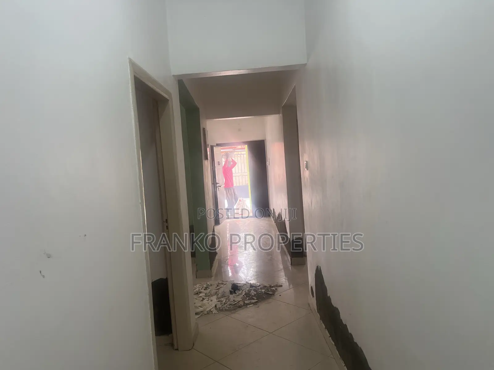 3bdrm House in Franko Properties, School Junction for rent