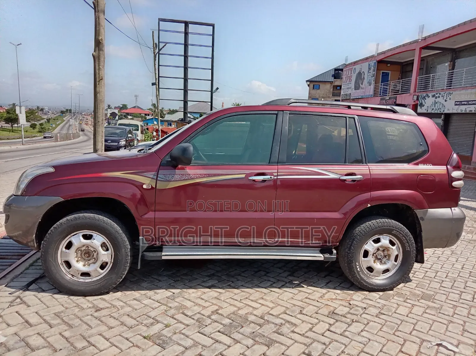 Toyota Land Cruiser Prado 2006 Red