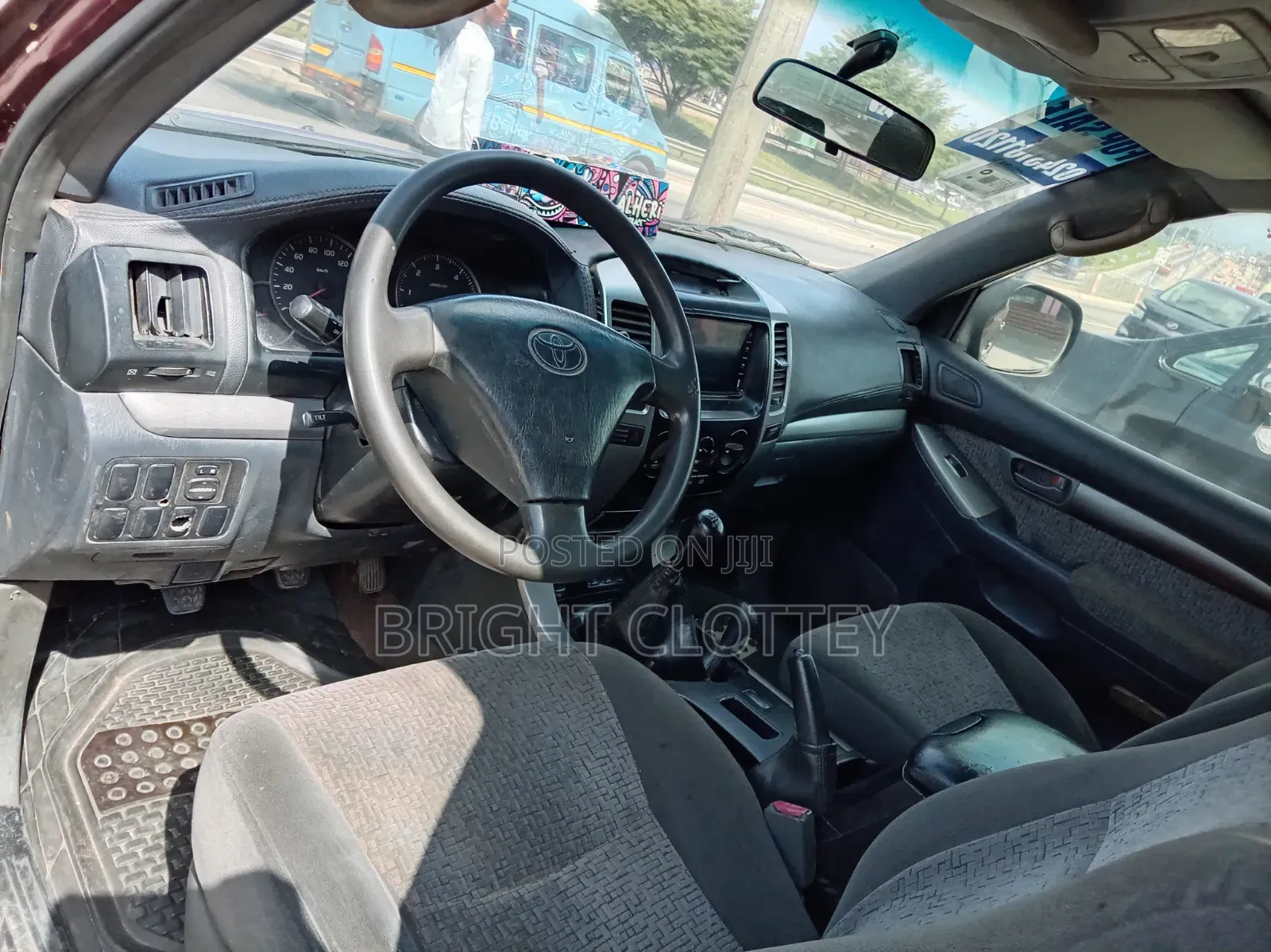 Toyota Land Cruiser Prado 2006 Red