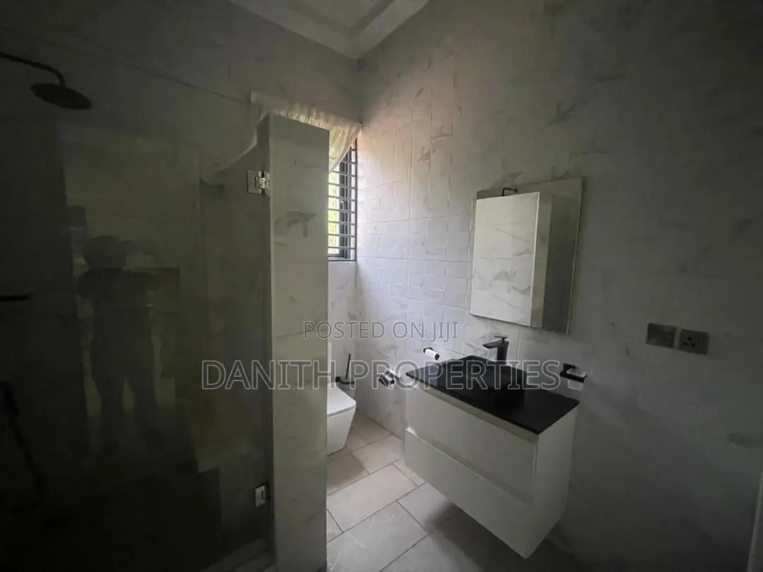 2 Bedroom Furnished Apartment for Rent in East Airport