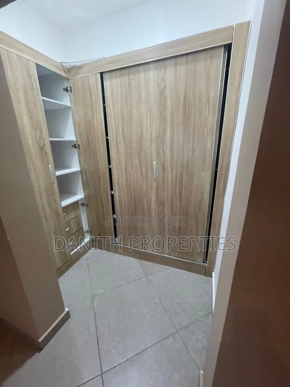 2 Bedroom Furnished Apartment for Rent in East Airport