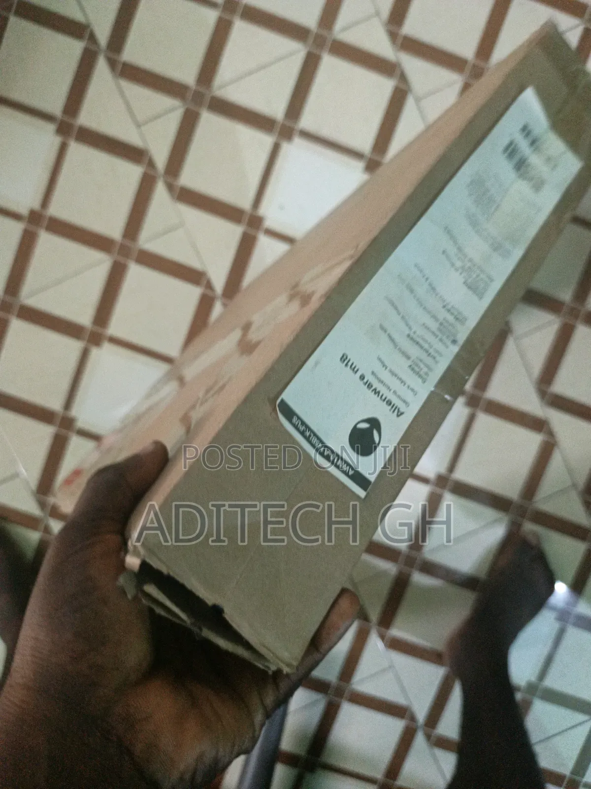 New Laptop Alienware M17x R2 32GB AMD Ryzen 9 SSD 2T