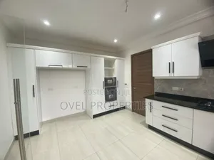 4bdrm House in Ask, East Legon for sale
