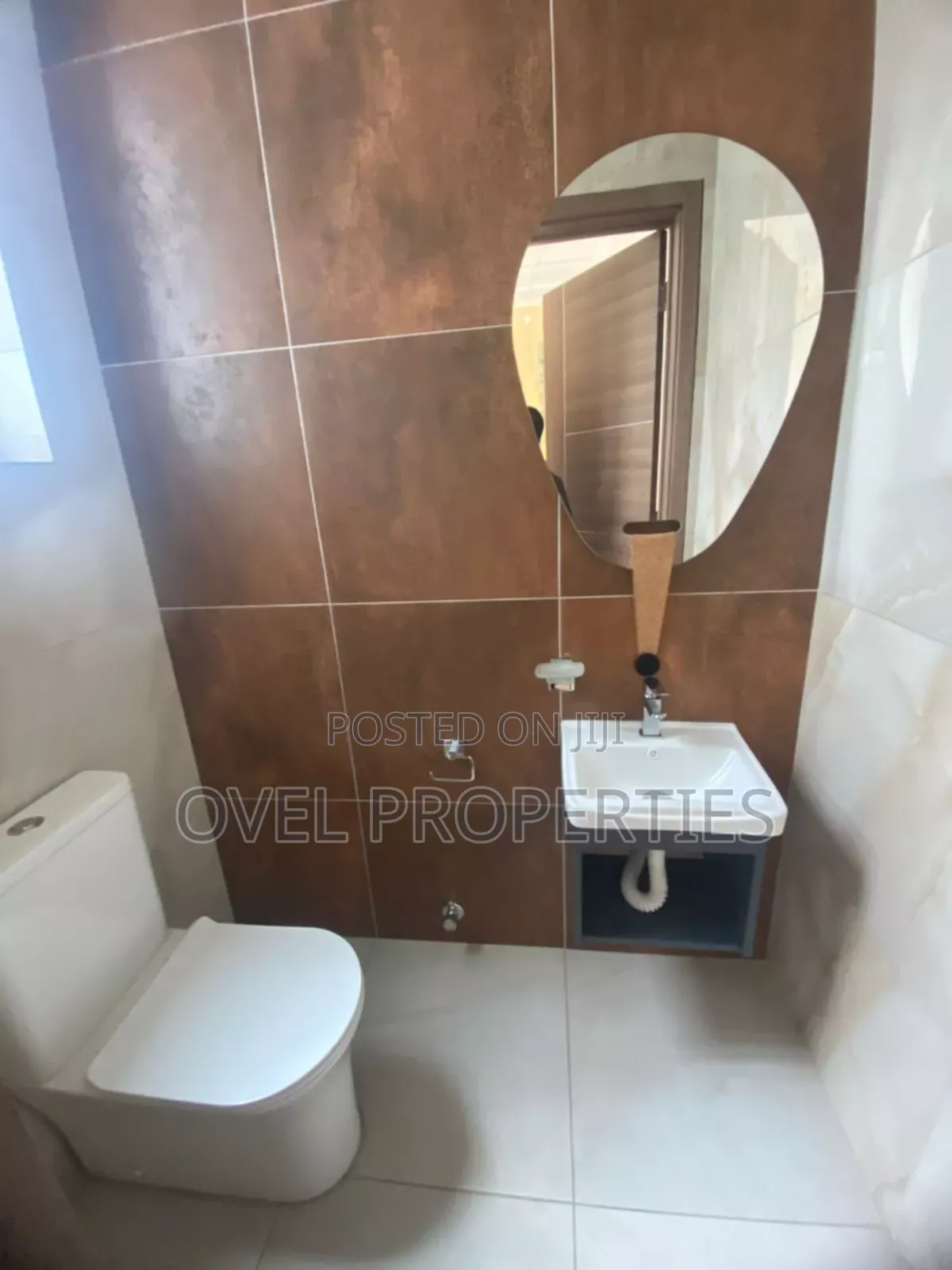 4bdrm House in Ask, East Legon for sale