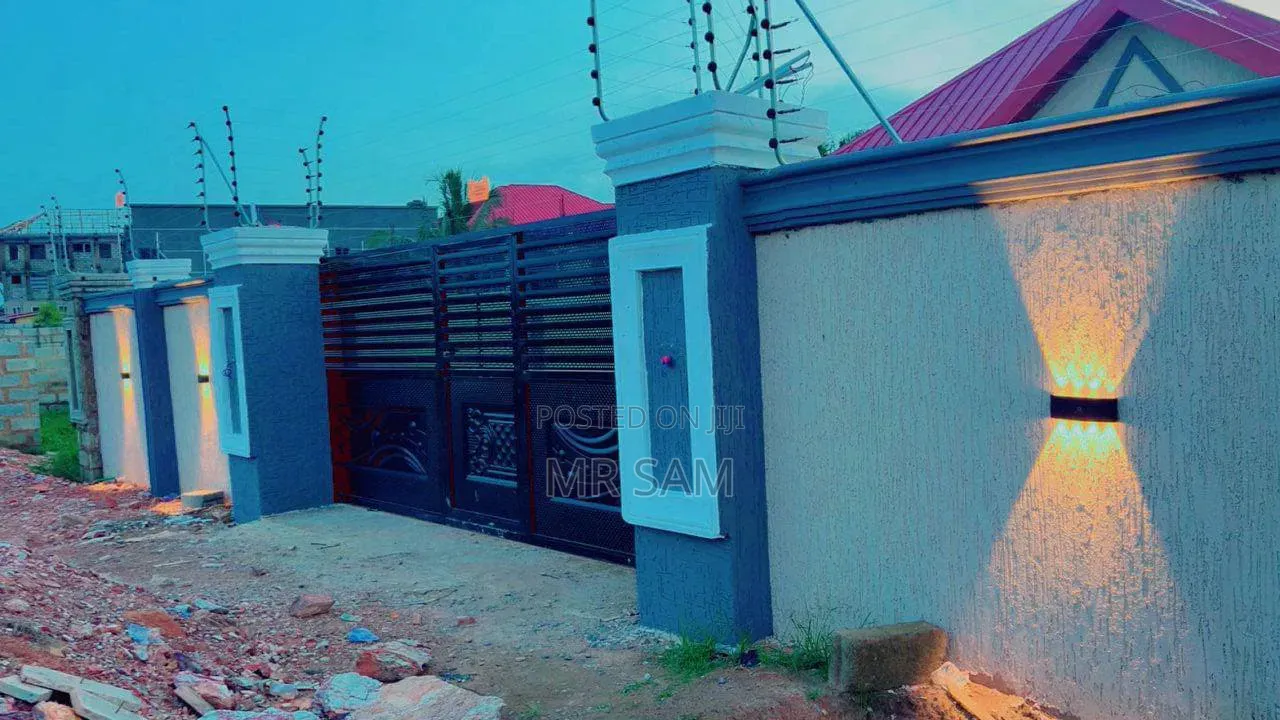 3bdrm House in Sam Properties, Manhean for sale