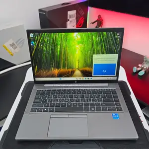 Laptop HP ZBook Firefly G8 16GB Intel Core i5 SSD 256GB