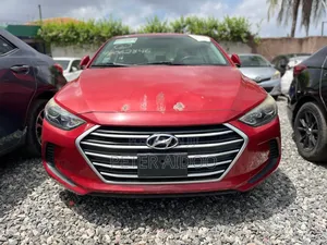 Hyundai Elantra 2018 Red