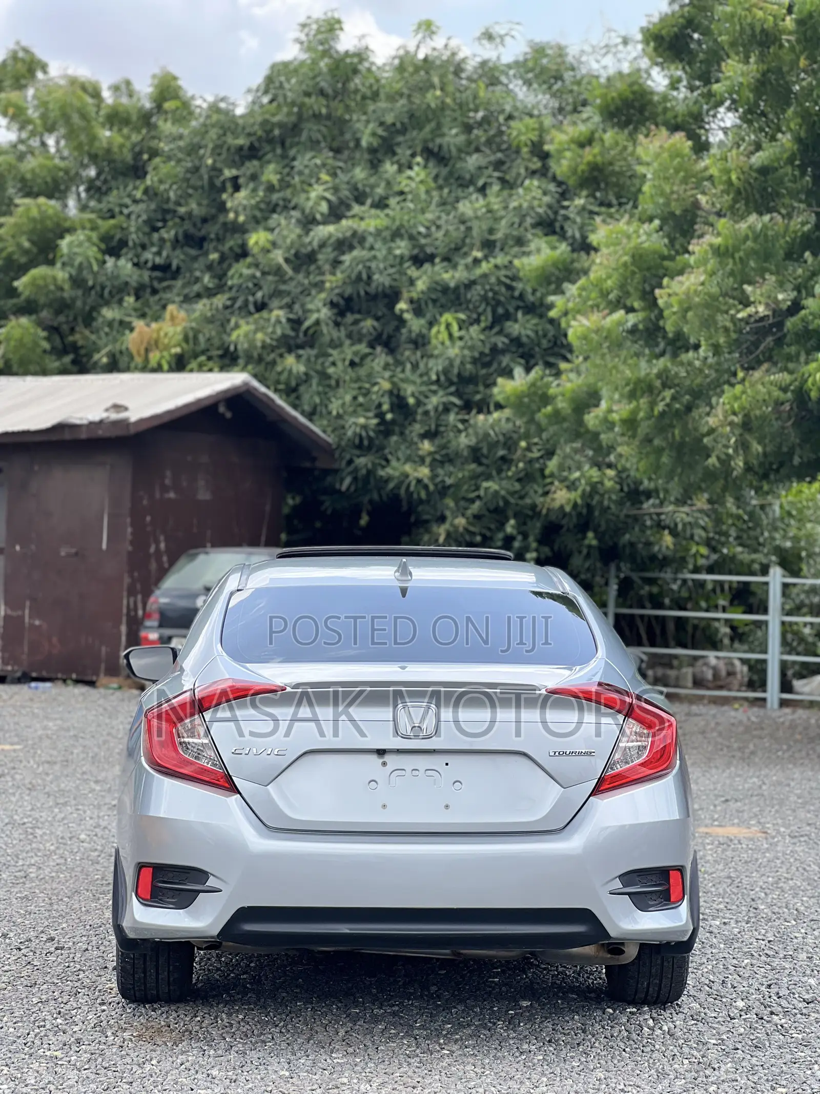 Honda Civic Touring 4dr Sedan (1.5L 4cyl) 2016 Silver