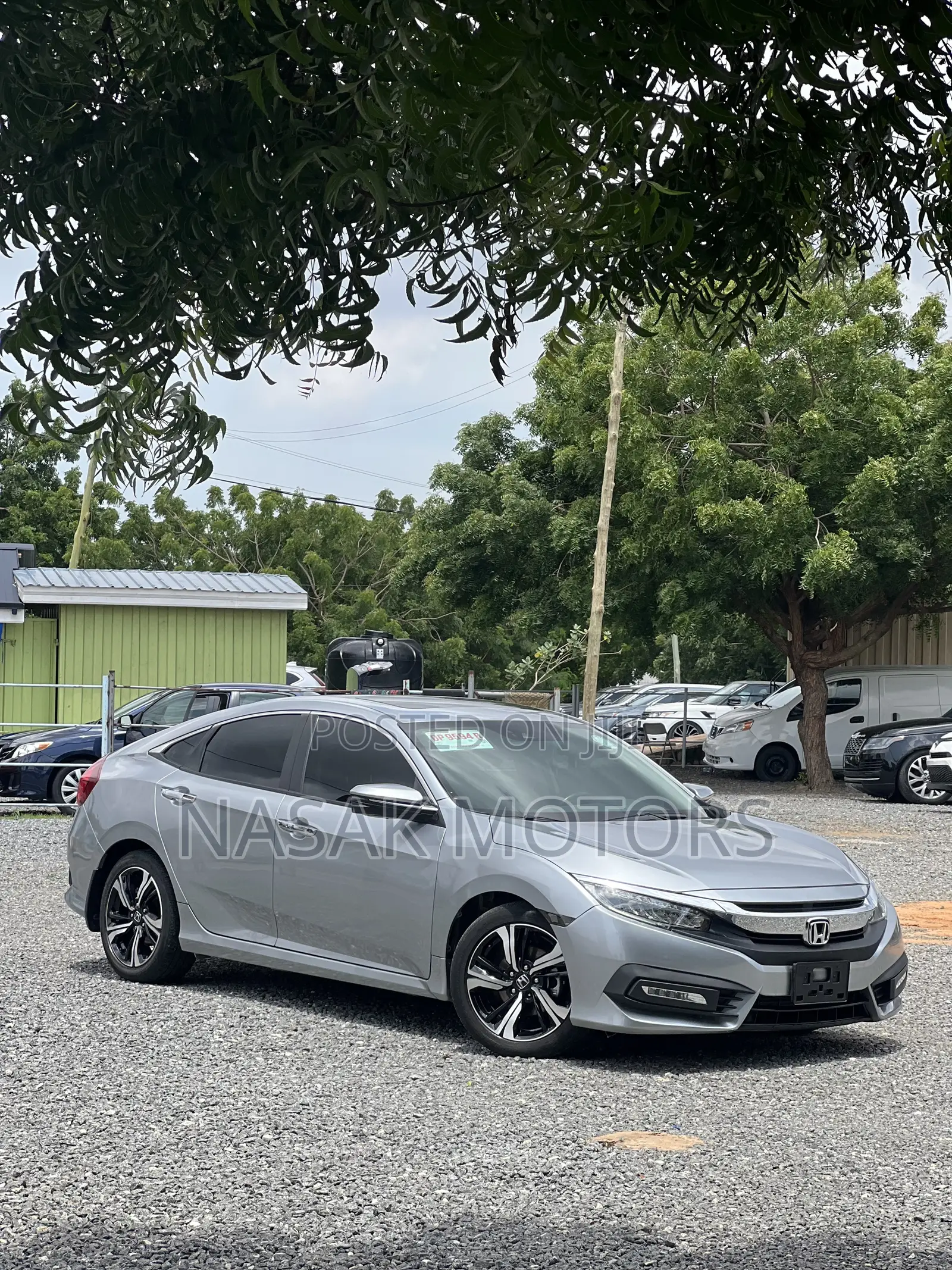Honda Civic Touring 4dr Sedan (1.5L 4cyl) 2016 Silver