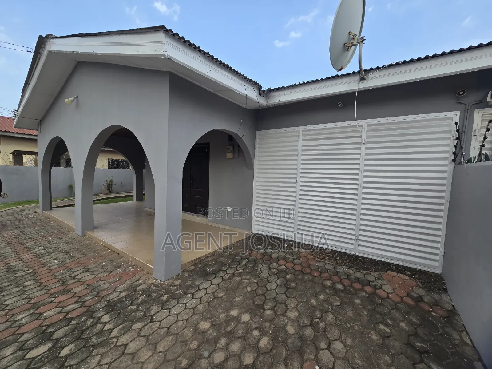 3bdrm House in Spintex Road for rent