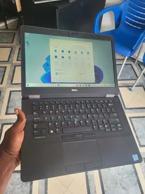 Laptop Dell Latitude 14 E5470 8GB Intel Core i5 SSD 256GB