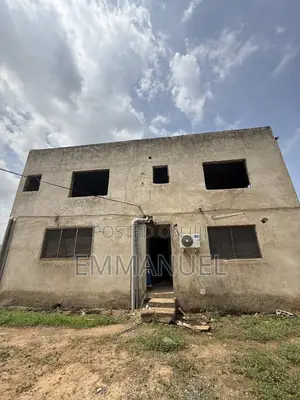 7bdrm Apartment in Spintex for rent
