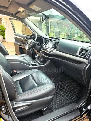 Toyota Highlander 2014 Black