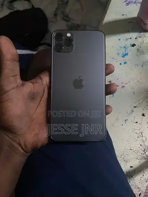 Apple iPhone 11 Pro Max 64 GB Black