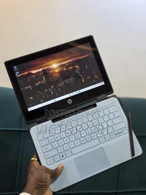 Laptop HP ProBook X360 455 G9 8GB Intel Pentium SSD 256GB