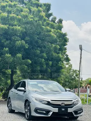 Honda Civic Touring 4dr Sedan (1.5L 4cyl) 2016 Silver
