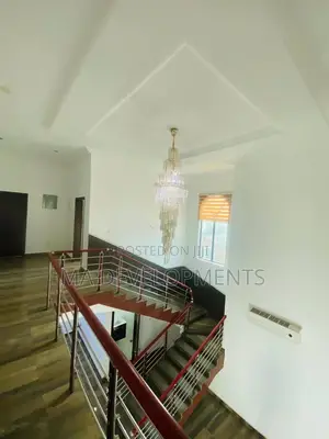 6bdrm House in Madev Realty, Dzorwulu for rent