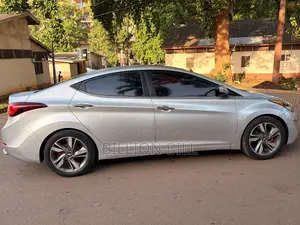 Hyundai Elantra 2014 Silver