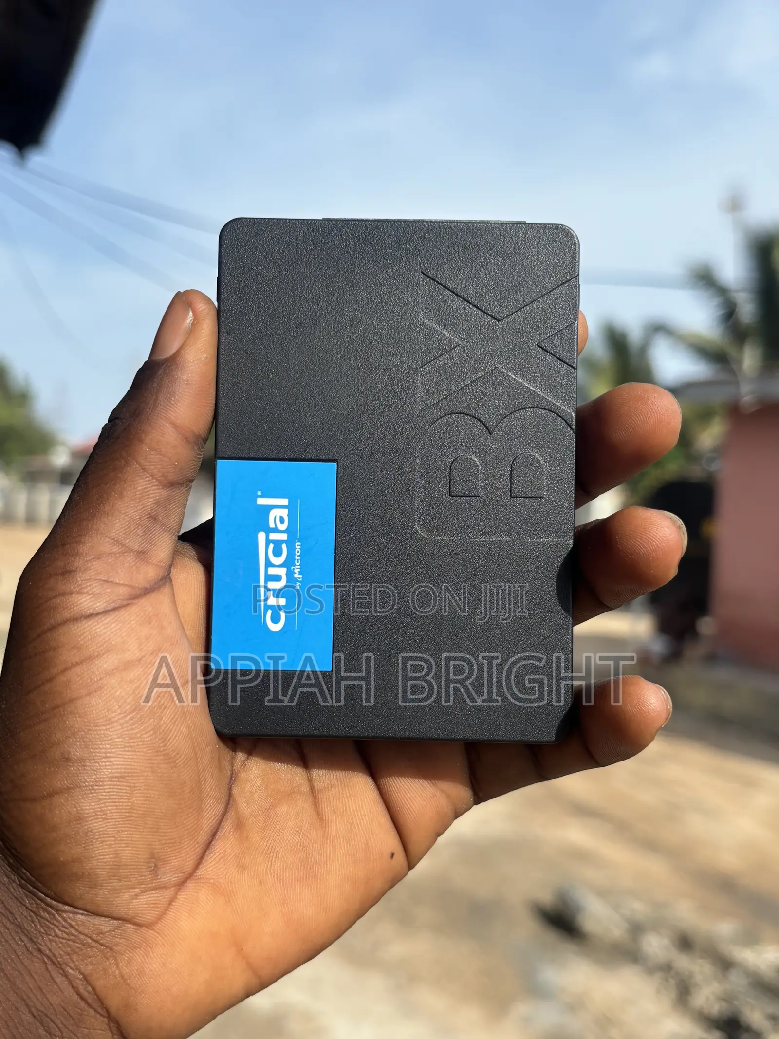 Crucial Bx500 1tb SSD