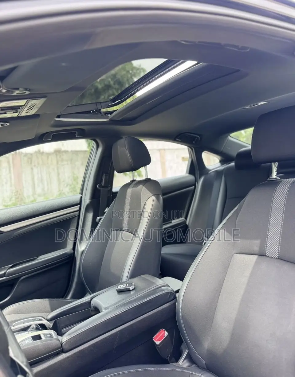 Honda Civic Sport 2021 Black