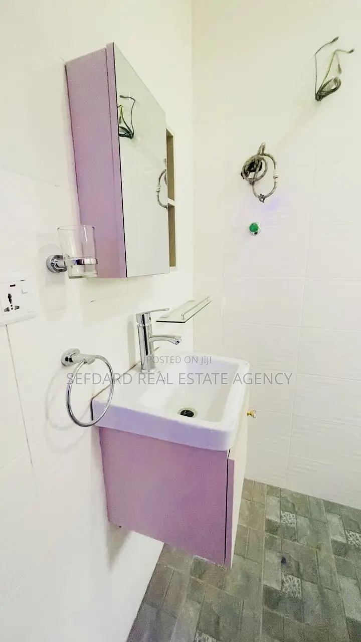 3bdrm House in Sefdard Properties, Ablekuma for sale