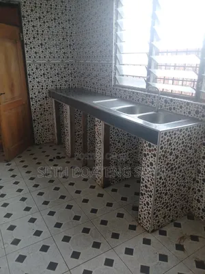 Furnished 2bdrm House in Abuakwa Dkc, Atwima Nwabiagya for rent
