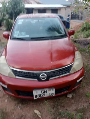 Nissan Versa 1.8 S 2008 Beige