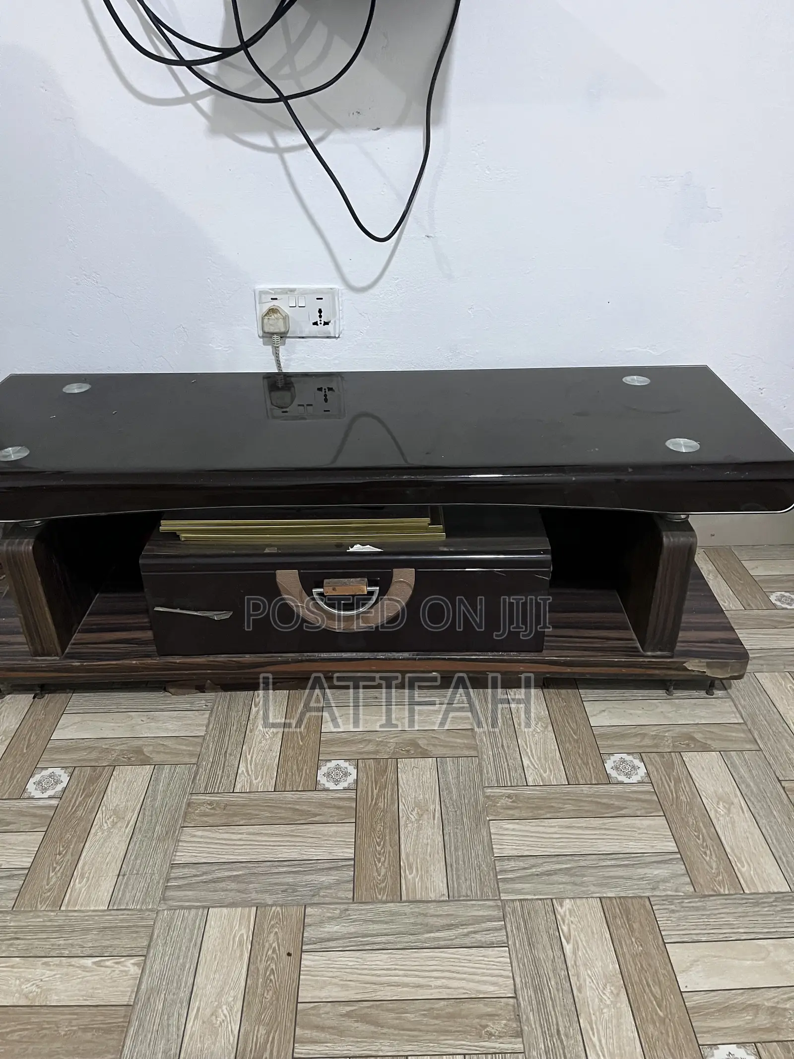 Tv Stand for Sale (Used)