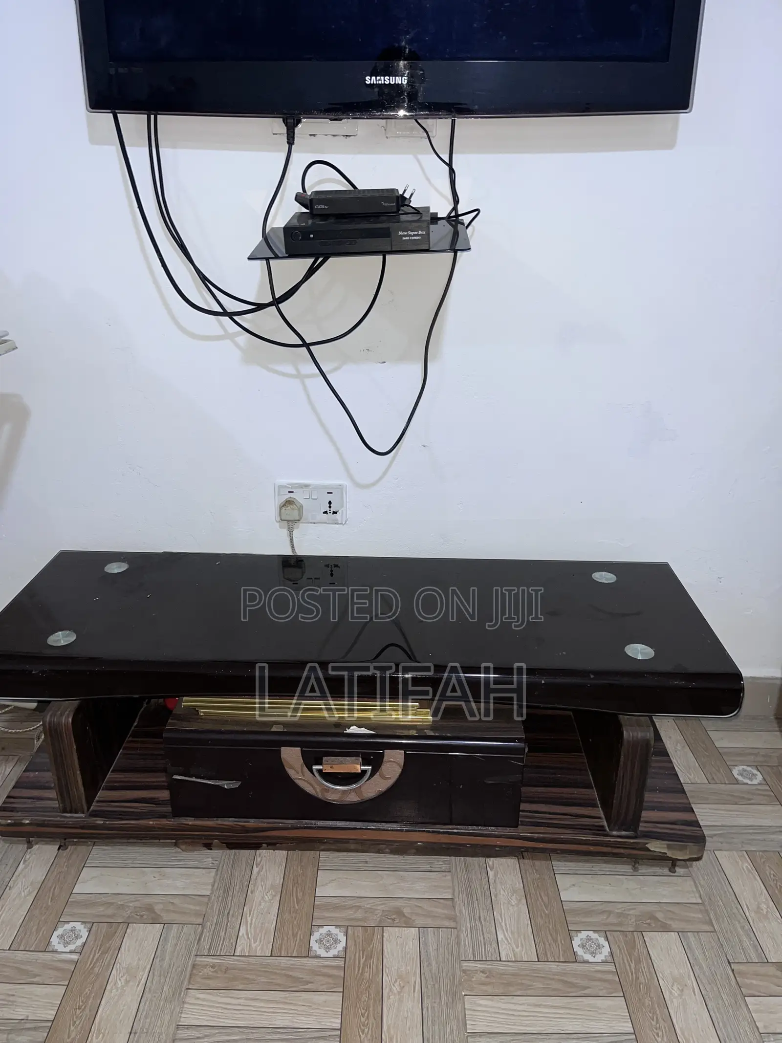 Tv Stand for Sale (Used)