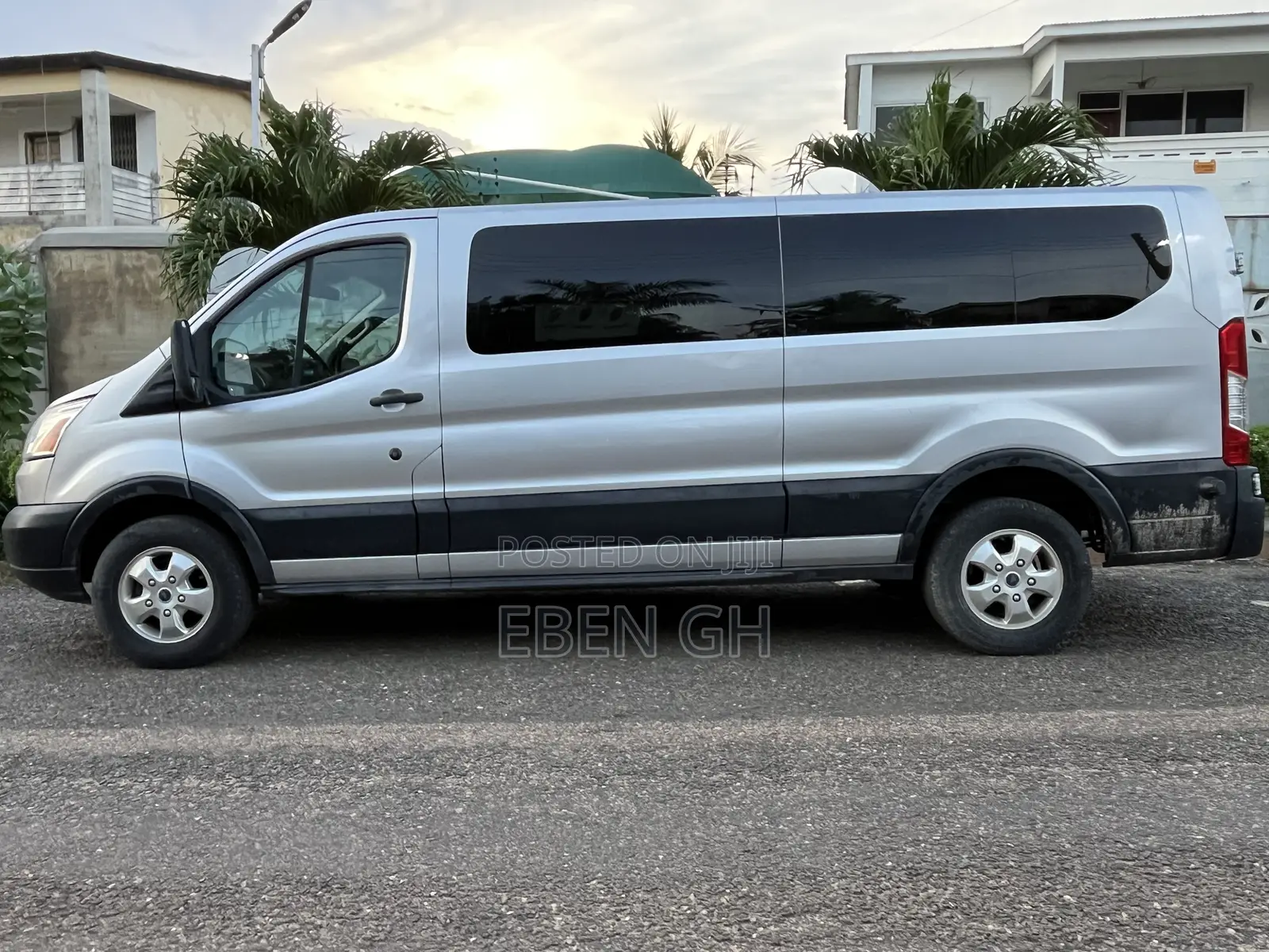 Ford Transit 2017 Gray