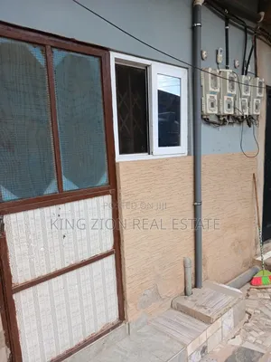 1bdrm Apartment in Kingzion Real, Last Stop for rent