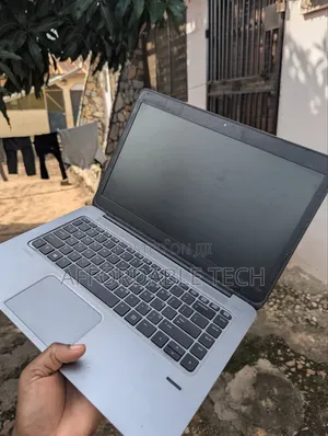 Laptop HP EliteBook 1040 4GB Intel Core i7 SSD 256GB