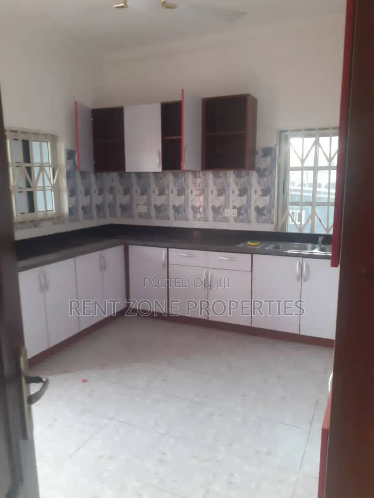 3bdrm Apartment in Tantra Hills for rent