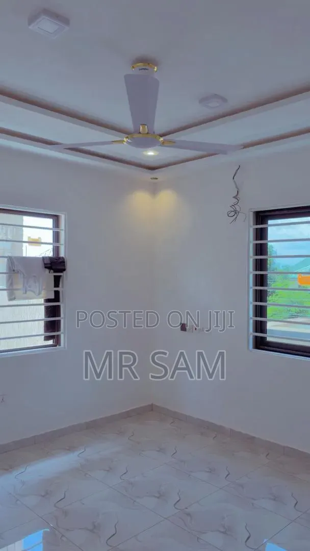 3bdrm House in Sam Properties, Manhean for sale