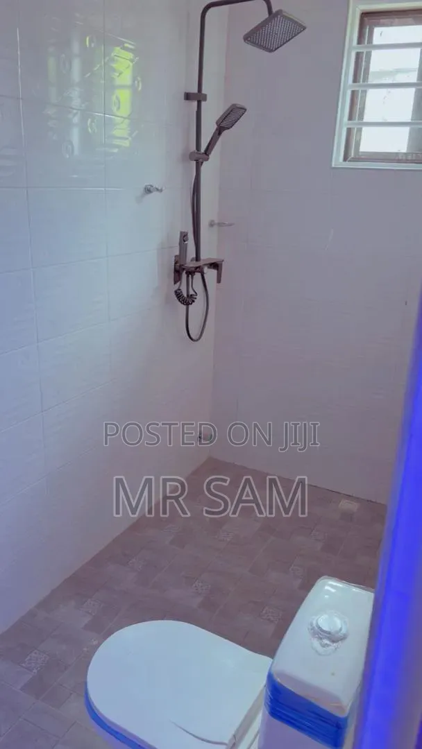 3bdrm House in Sam Properties, Manhean for sale