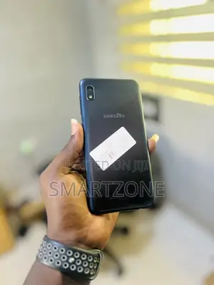 Samsung Galaxy A10 32 GB Gray