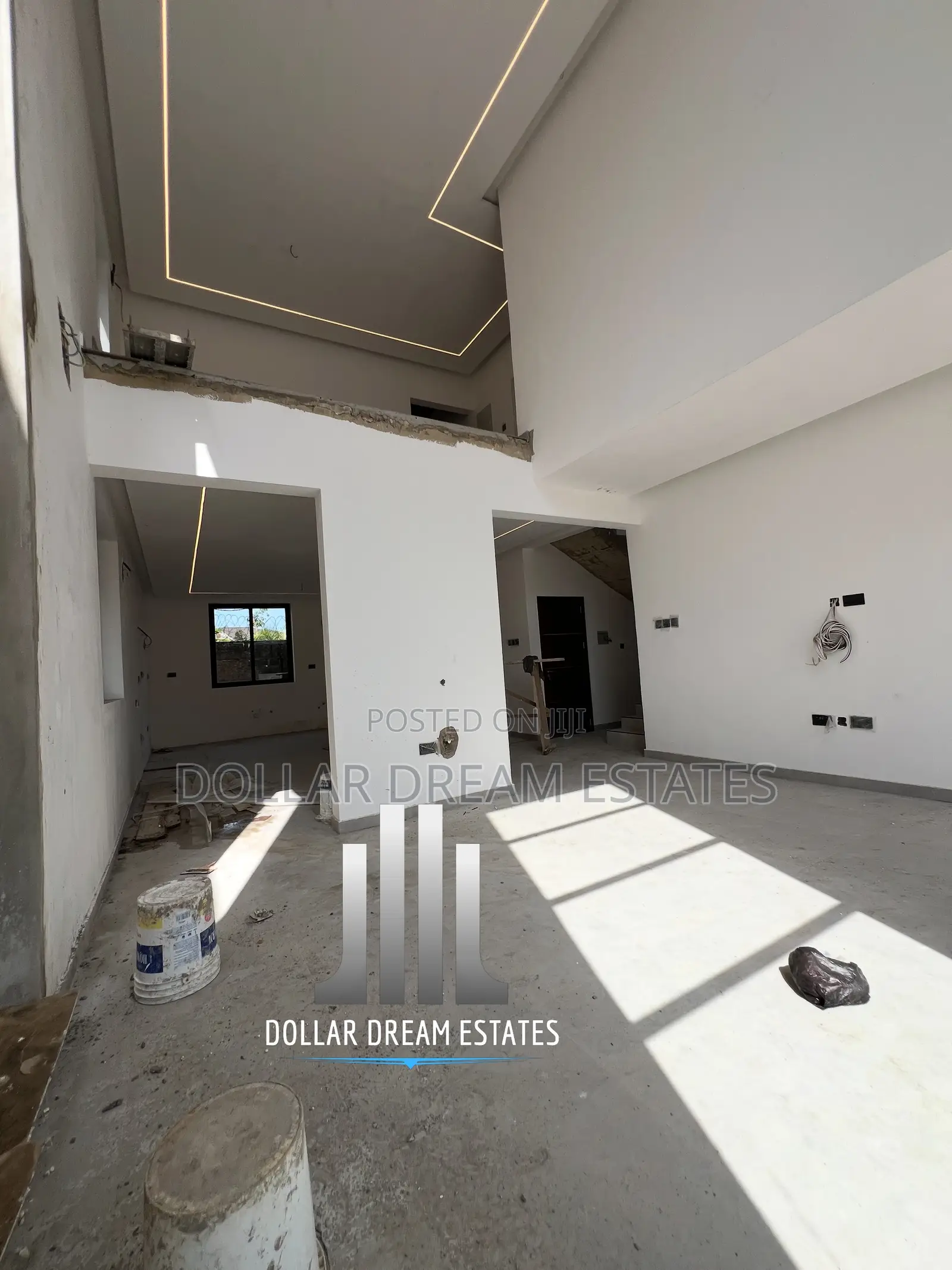 4bdrm House in Airport Residential Area for sale