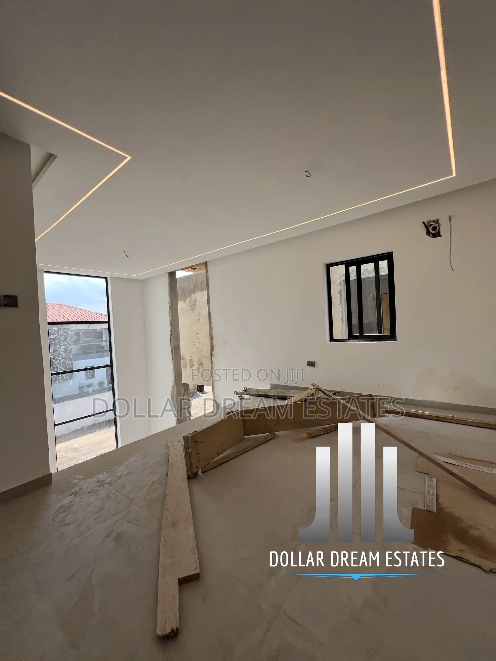 4bdrm House in Airport Residential Area for sale