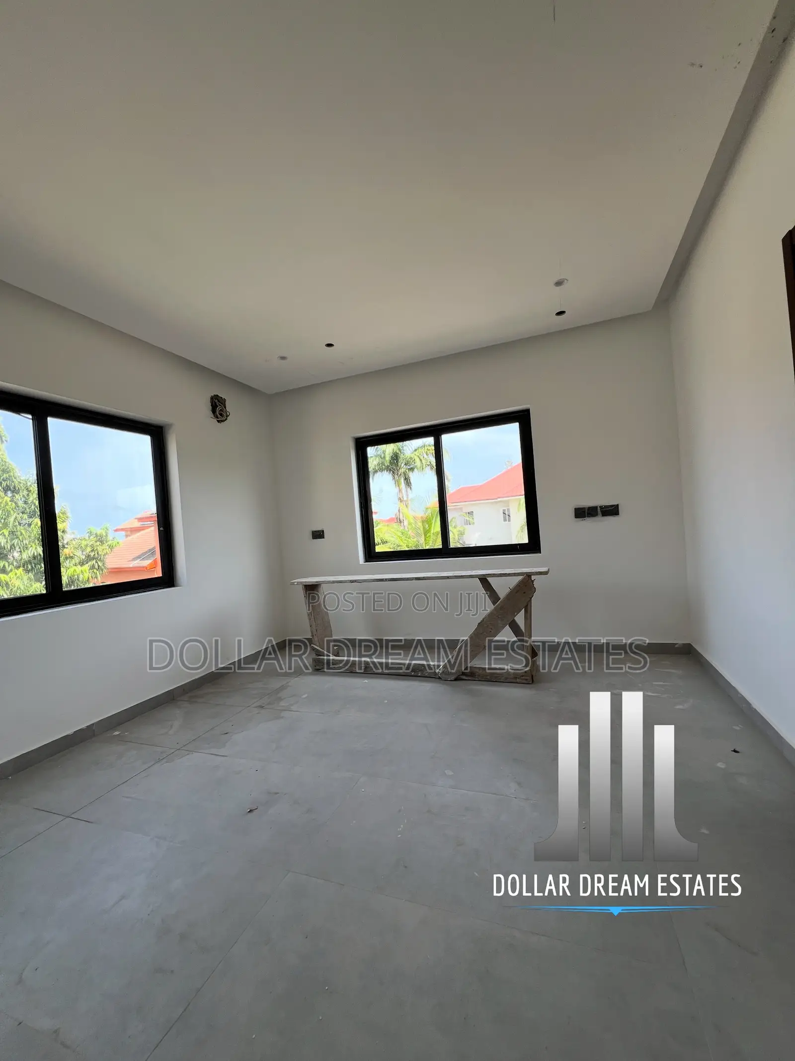 4bdrm House in Airport Residential Area for sale