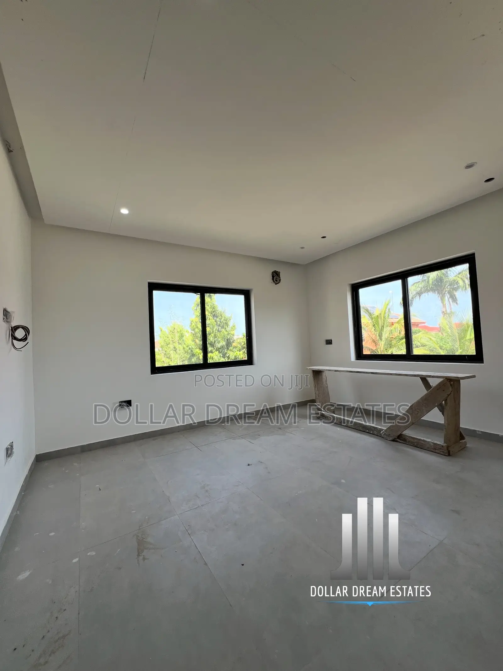 4bdrm House in Airport Residential Area for sale