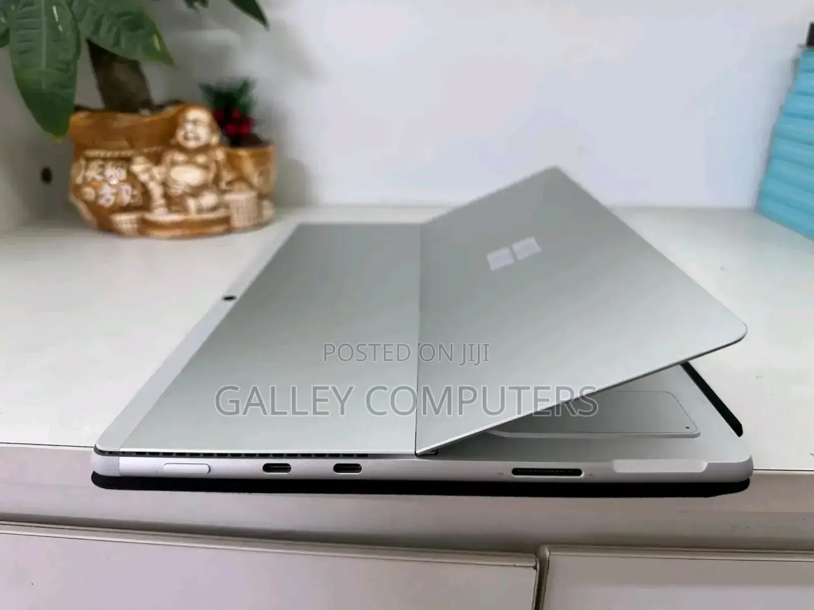 New Laptop Microsoft Surface Pro 8 16GB Intel Core i7 SSD 1T