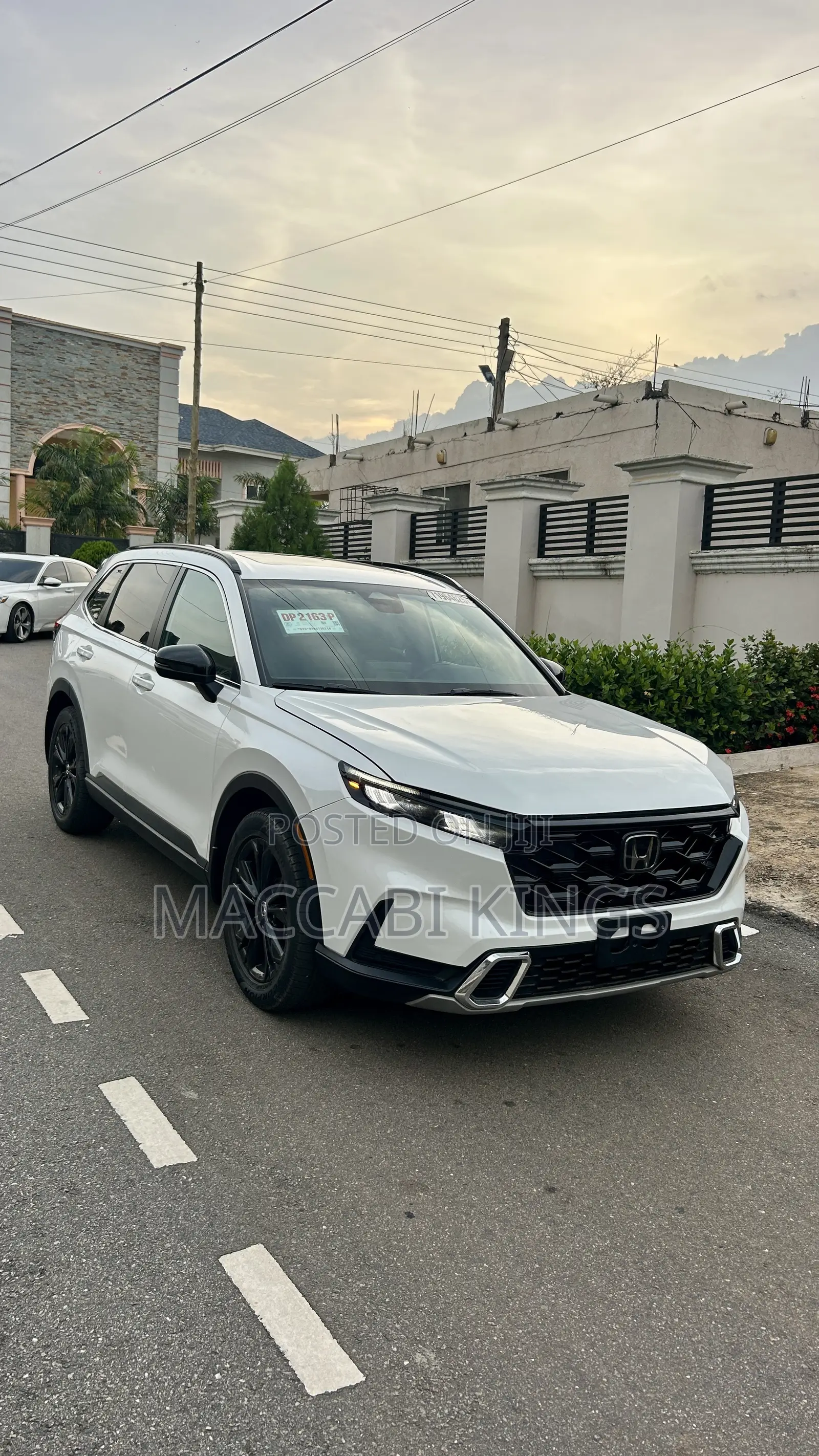 Honda CR-V 2024 White