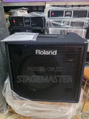 Roland Kc-600 Keyboard Combo