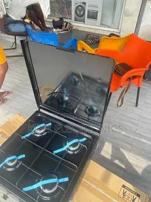 Volcano 4 Burner Gas Stove Efficient Heat Distribution